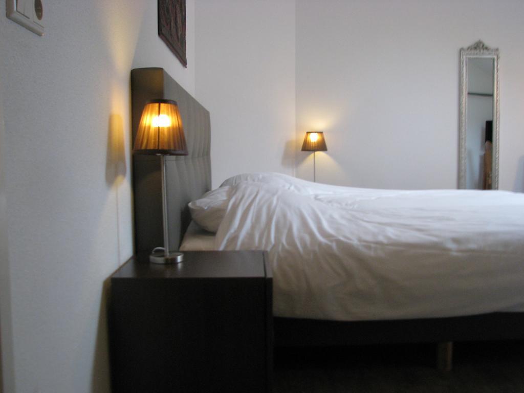 Bakhuis Het Oude Klooster 몬트푸트 외부 사진